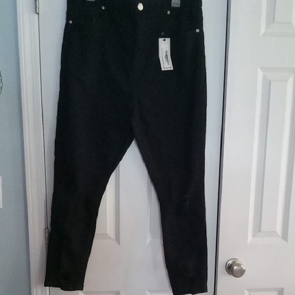 Boohoo Plus Black Skinny Jeans - Picture 1 of 7